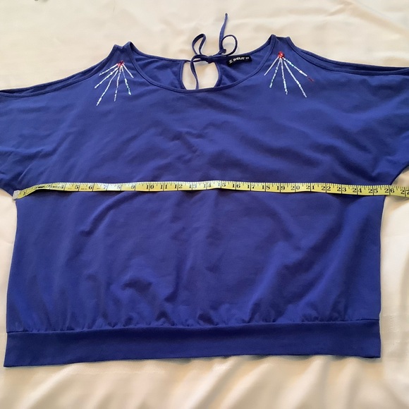 Blue Oversized 3/4 Sleeve Blouse - Picture 5 of 7